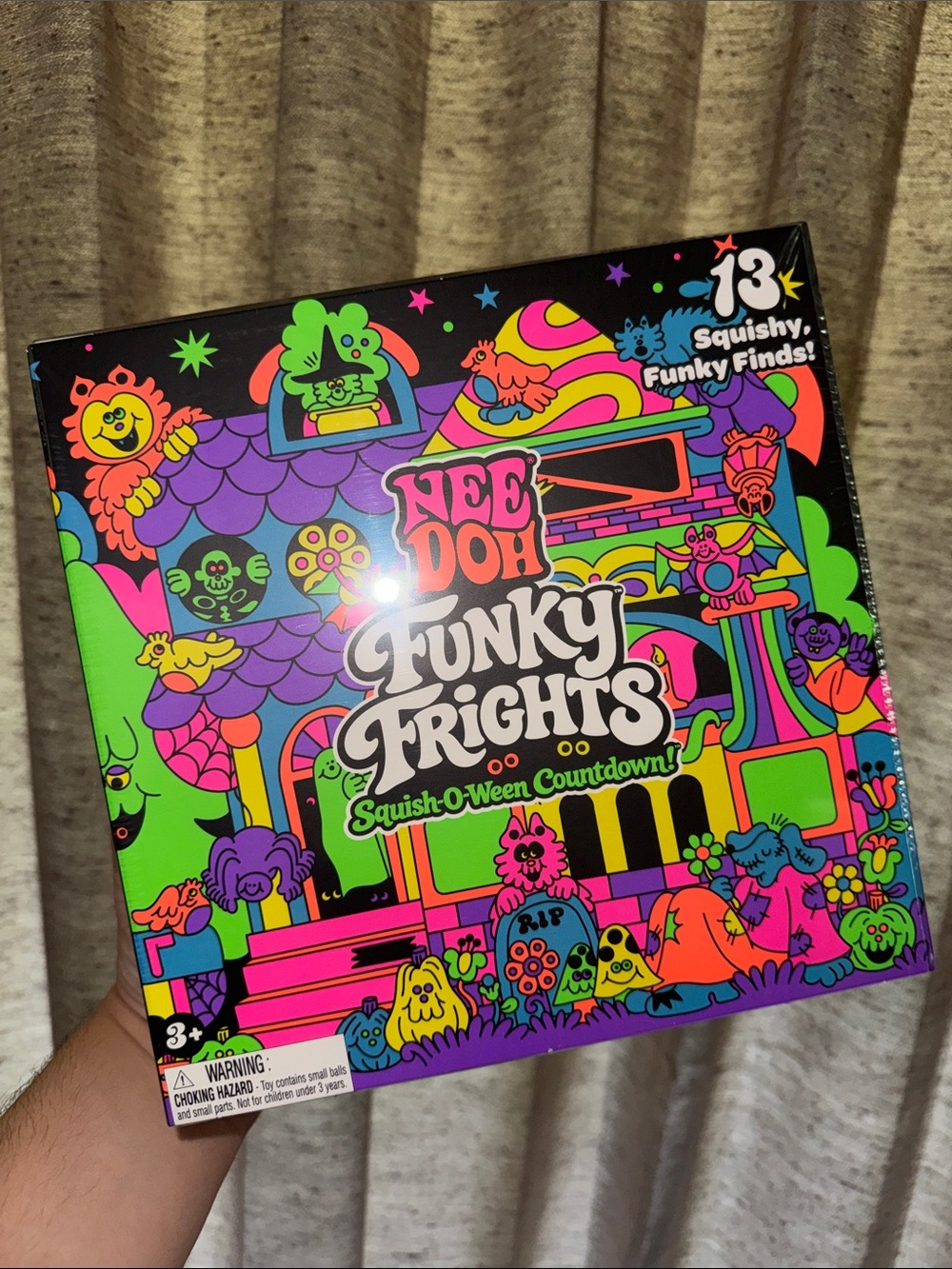 Funky Frights Squish-O-Ween Countdown - Neon Multi Squishy Set